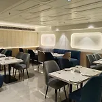 Crystal Inn